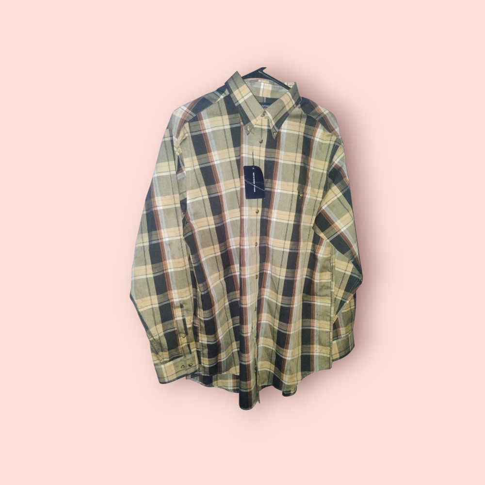 Round Tree Button Up - Picture 5 of 8